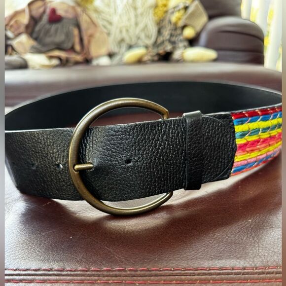 💥Chico’s Genuine Leather Belt – Multicolor Woven Accent, Size M - Picture 2 of 6